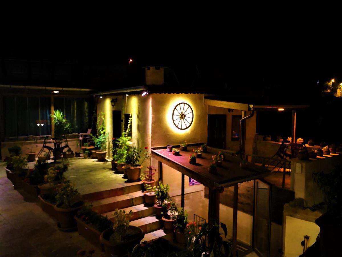 Larissa Cave Hotel Νεβσεχίρ Εξωτερικό φωτογραφία